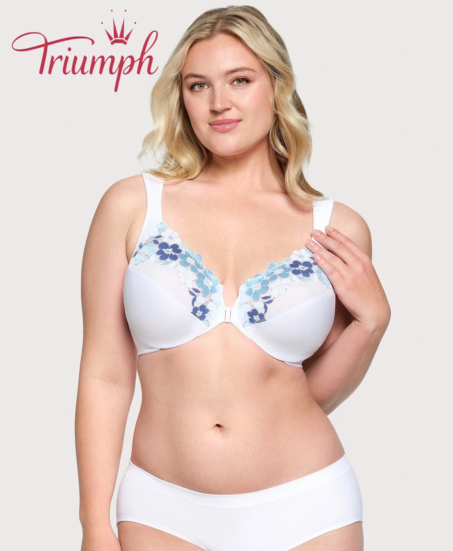 Triumph - (balení 3 ks) bavlněná braletka s vyšívanou krajkou, zapínání vpředu
