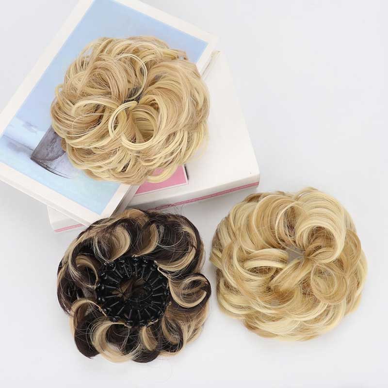 💁♀️ Velkorysý drdol ze syntetických vlasů s nastavitelnou sponou