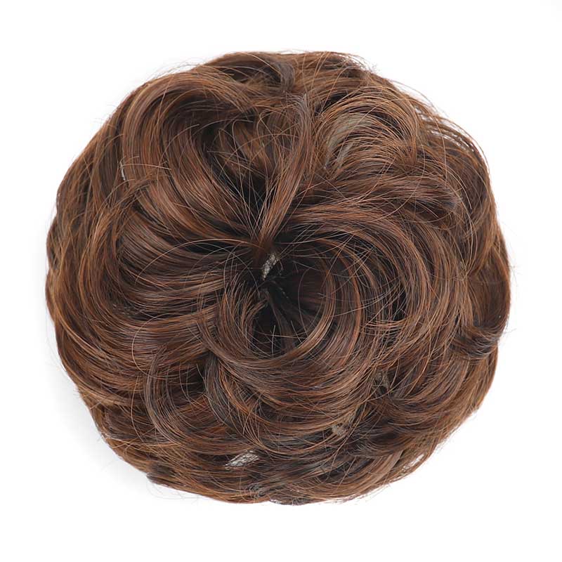 💁♀️ Velkorysý drdol ze syntetických vlasů s nastavitelnou sponou