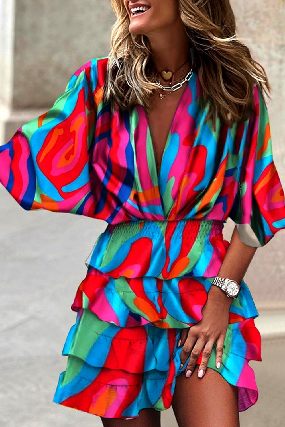 Dámské šaty Dolman s nepravidelným lemem a výstřihem do V