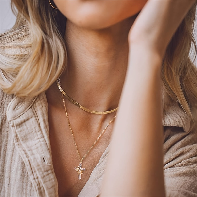 Náhrdelník víry s korunním křížem