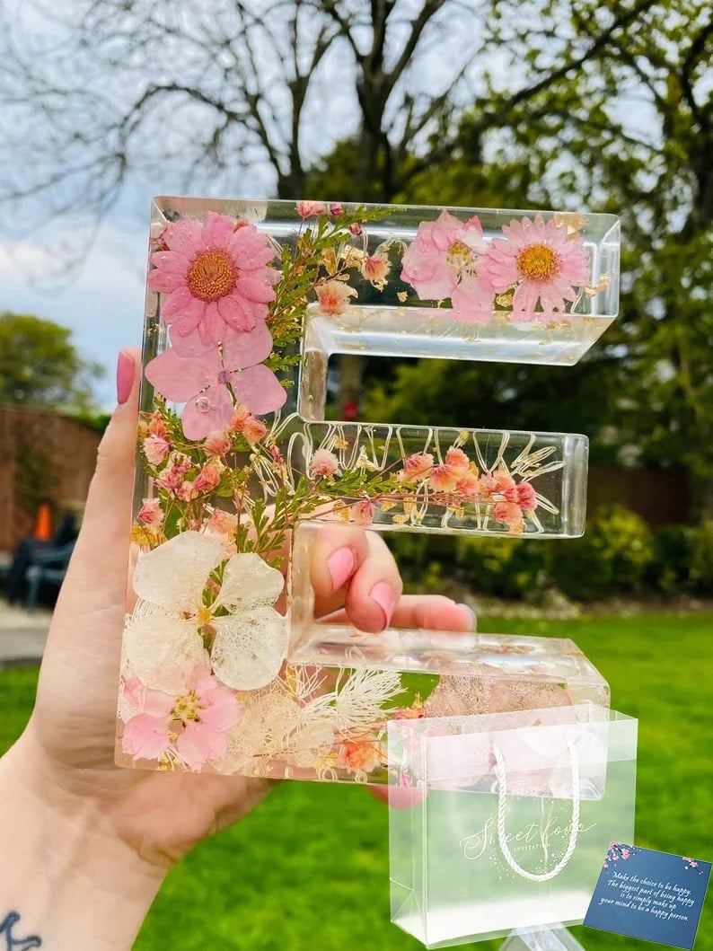 🌸Ručně vyrobené noční světlo z květinové pryskyřice