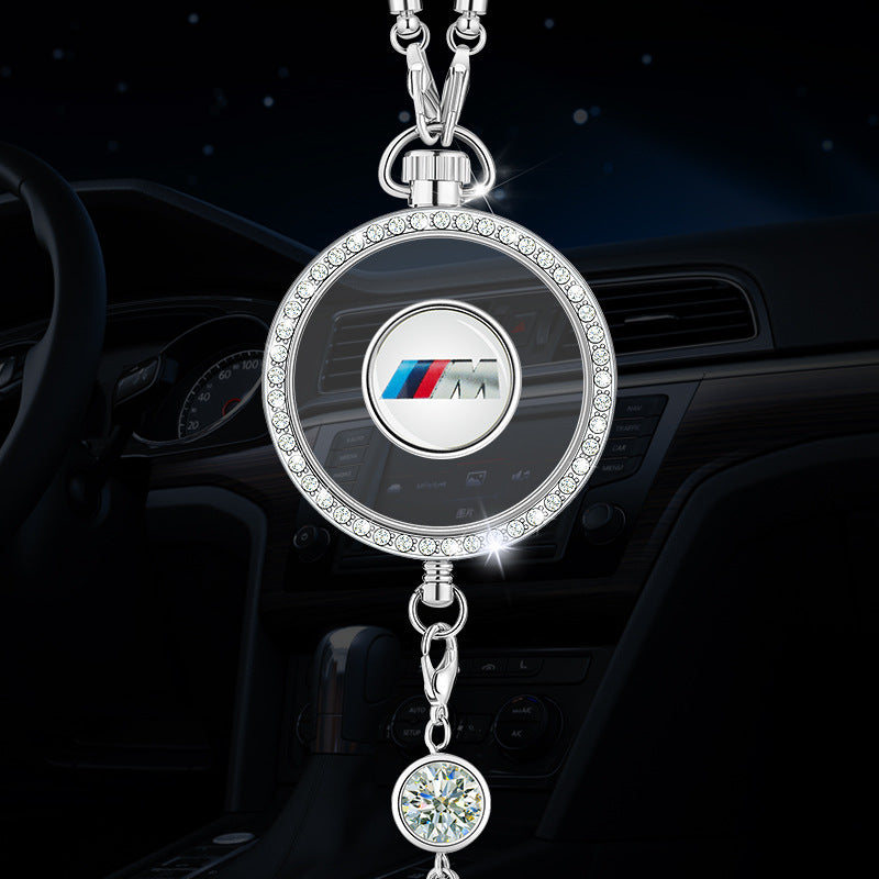 Přívěsek s logem auta aromaterapie z kovu a diamantů