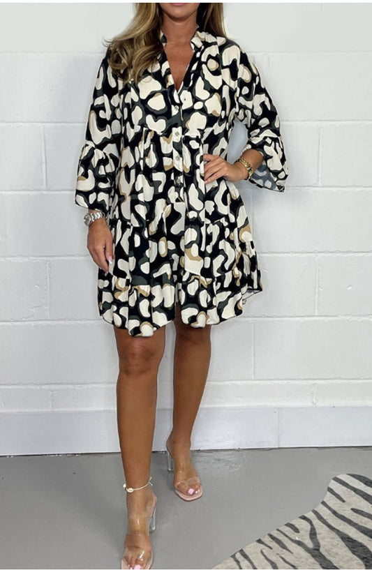 Jarní a letní nové velké šaty s nepravidelným potiskem