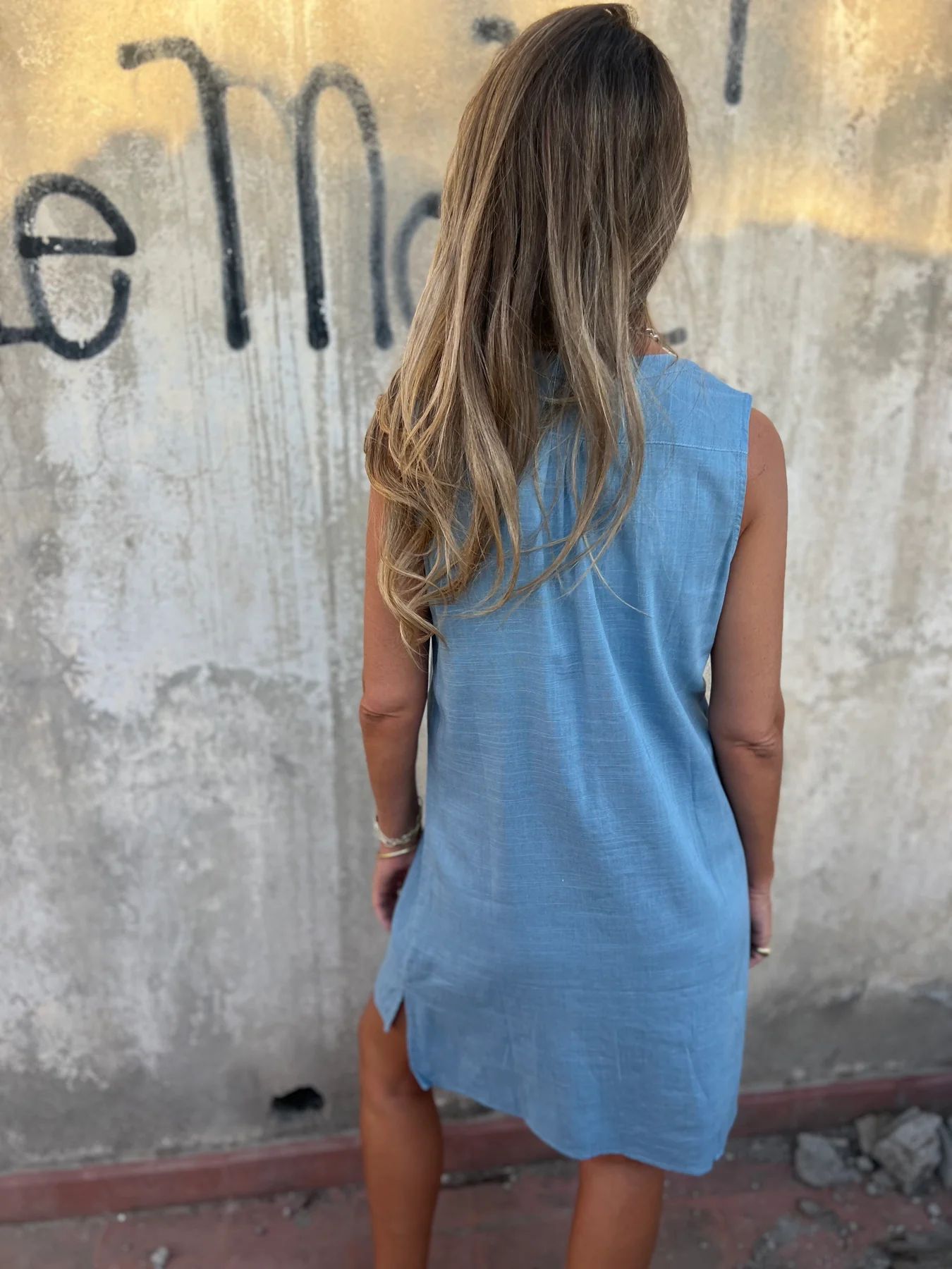 Dámské jednobarevné šaty z bavlny a lnu