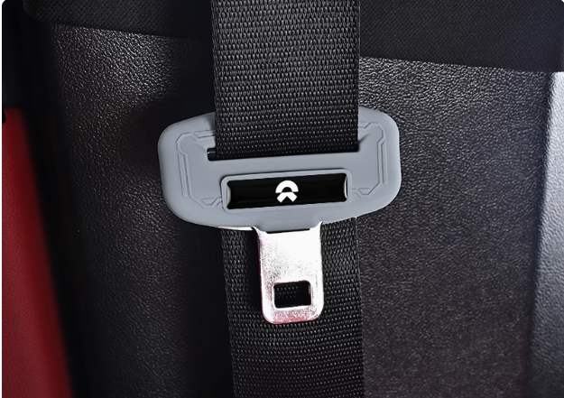 Ochranný kryt na sponu na bezpečnostní pás v autě🎉2 ks.🎉