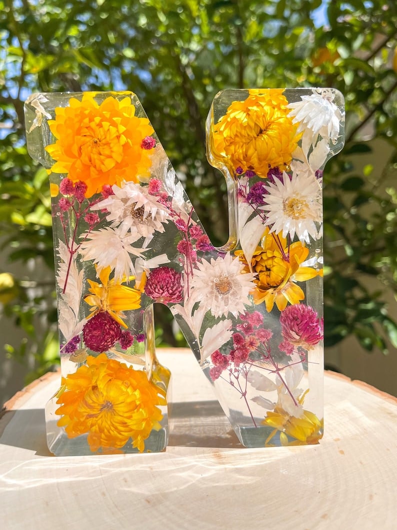 🌸Ručně vyrobené noční světlo z květinové pryskyřice