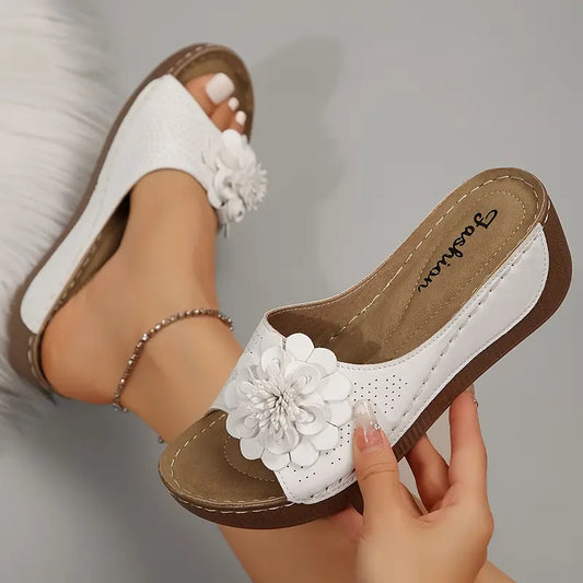 🔥 Poslední den 50% sleva - Dámské květinové sandály