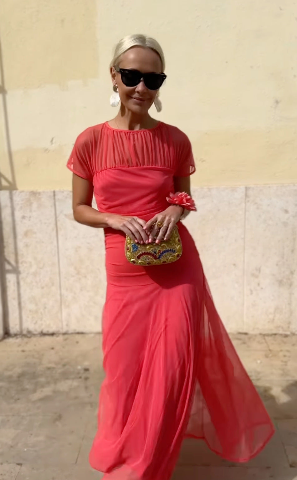 Dámské ležérní šifonové šaty s kulatým výstřihem a prošíváním