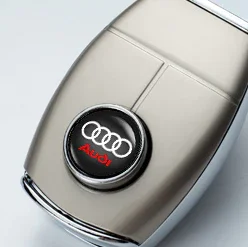 ✨Kupte 1 a získejte 1 zdarma✨Kovový prodlužovač bezpečnostního pásu pro luxusní vozidla