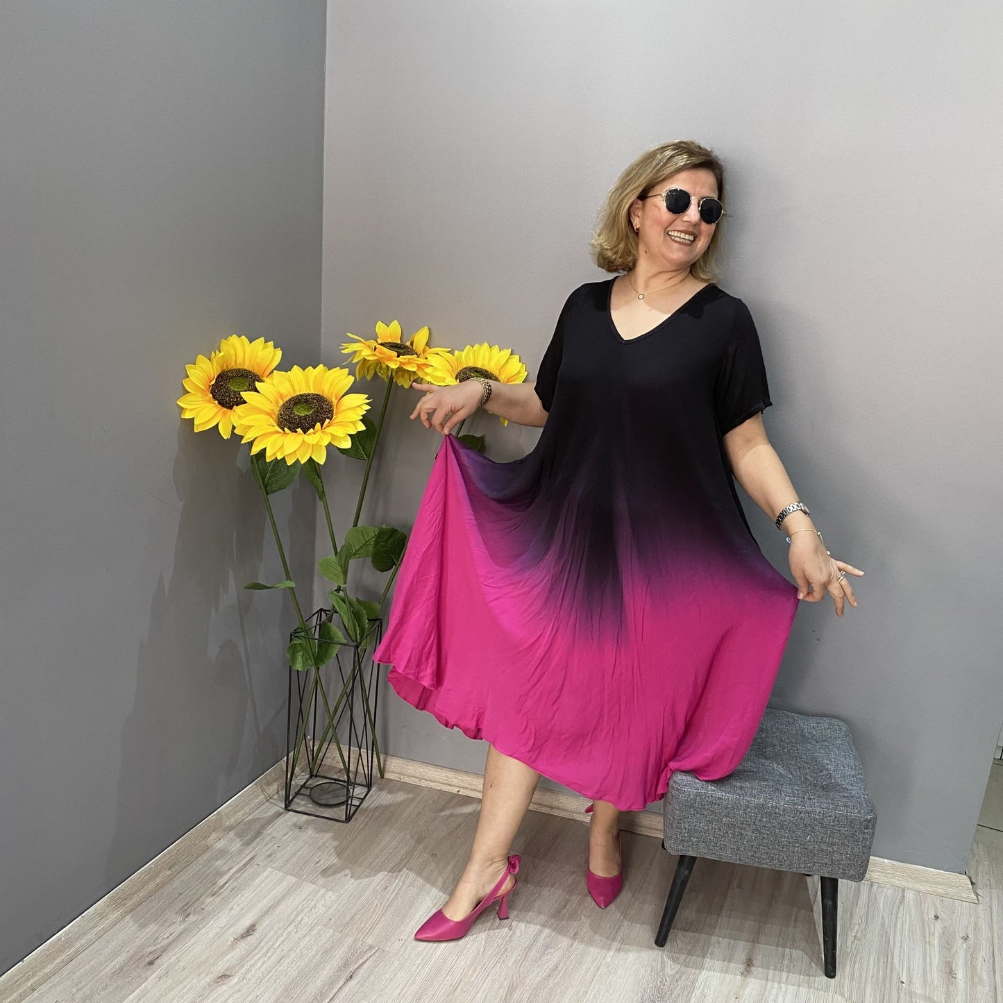 Italské ležérní šaty s přechodovou kravatou s dlouhým rukávem