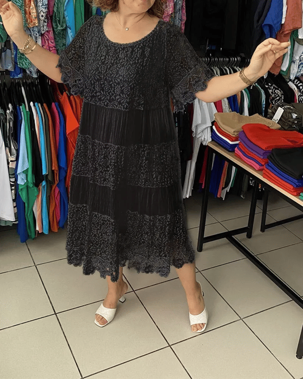 💝Monochromatické korunkové šaty s krátkým rukávem👗