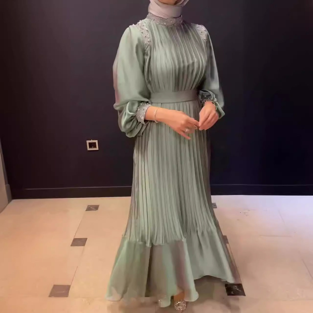 🌹Plisované maxi šaty s lesklými krystaly