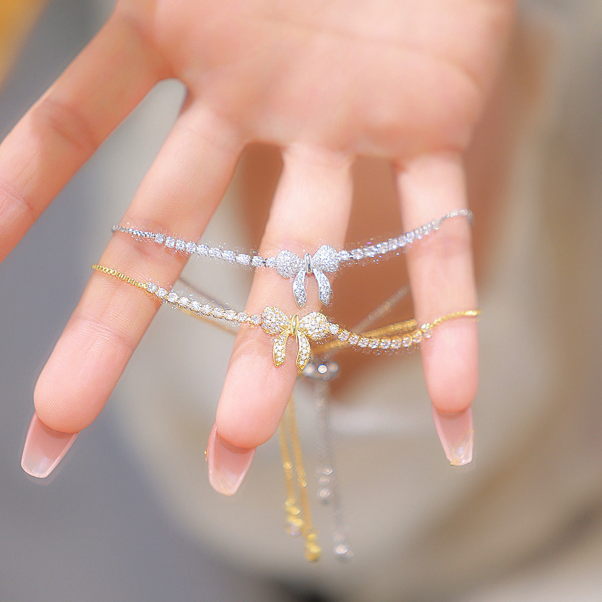 💎Dámské hodinky s křišťálovým náramkem⌚