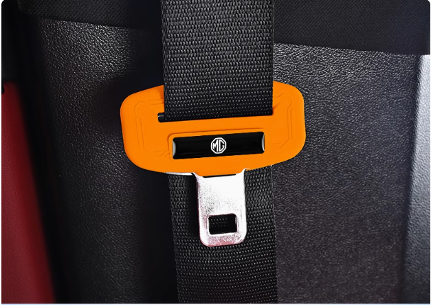 Ochranný kryt na sponu na bezpečnostní pás v autě🎉2 ks.🎉