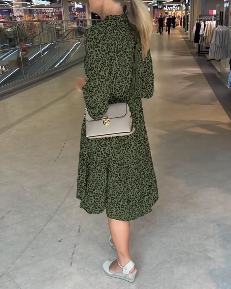 Šaty s leopardím potiskem