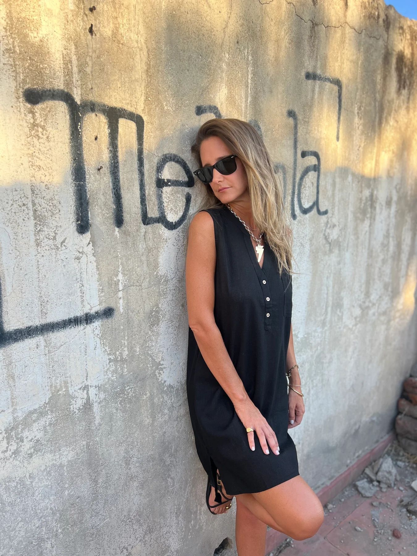 Dámské jednobarevné šaty z bavlny a lnu