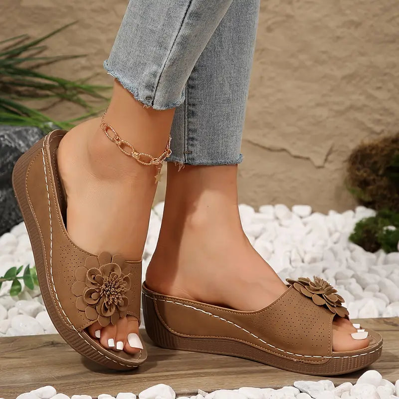 🔥 Poslední den 50% sleva - Dámské květinové sandály