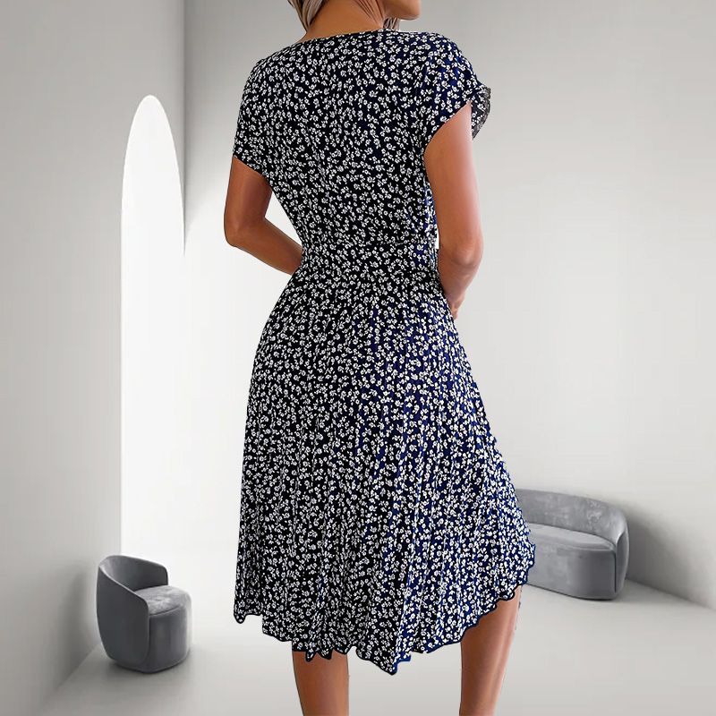 🎁Výprodej horkého léta 2025🎁 Dámské květinové plisované šaty s krátkým rukávem👗 (6 barev s kapsami)