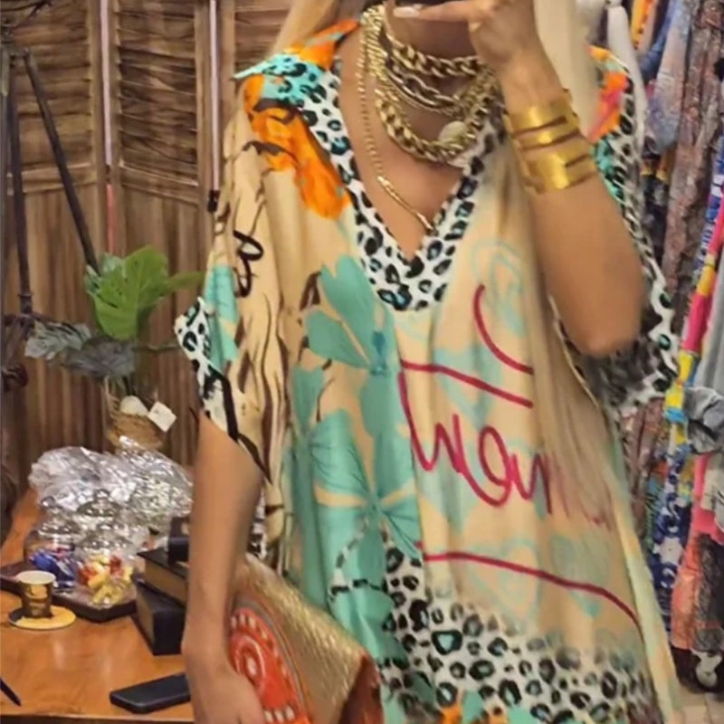 Dámské šaty s krátkým rukávem a hlubokým výstřihem do V