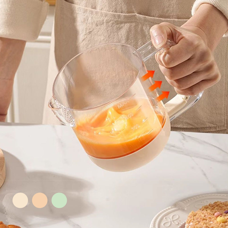 🥚Multifunkční, ručně mačkaný kelímek na míchání vajec s odměrnou stupnicí