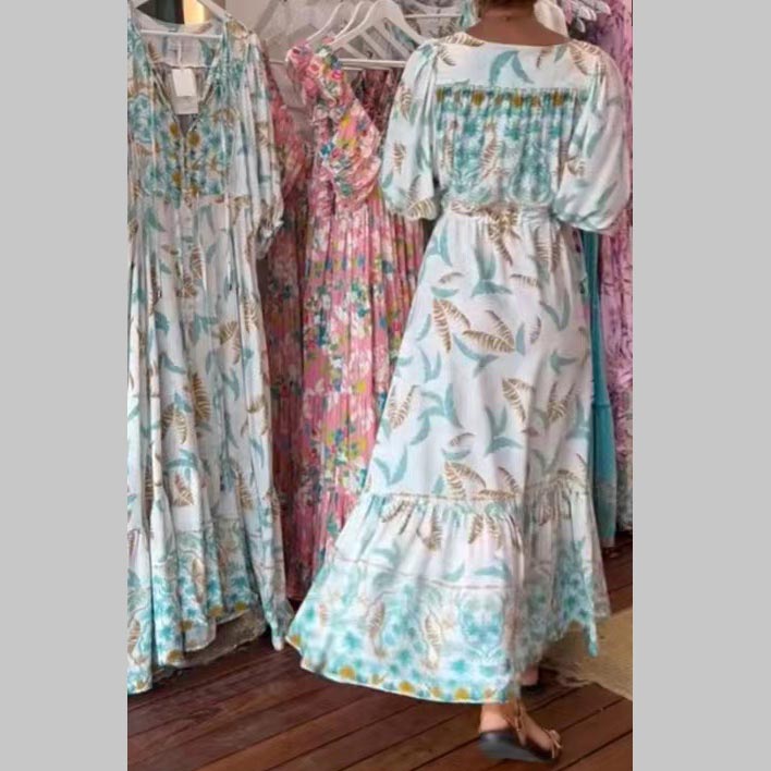 Módní dámské maxi šaty s páskem a výstřihem do V