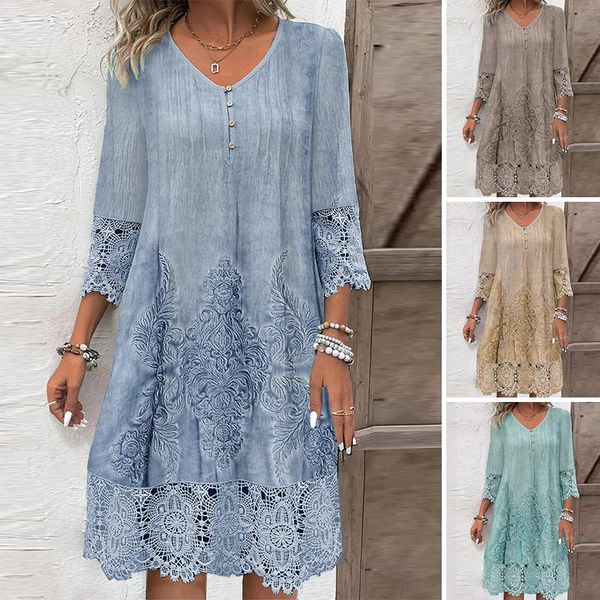 Elegantní dámské krajkové šaty s polovičními rukávy a špičatým výstřihem