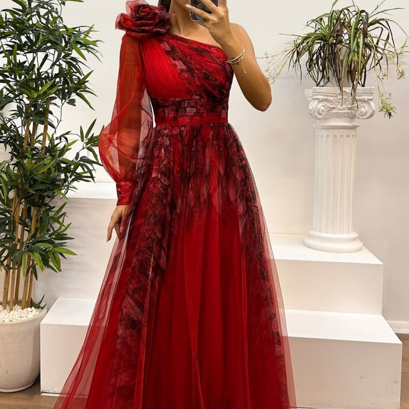 Dámské potištěné šaty se šikmými rameny