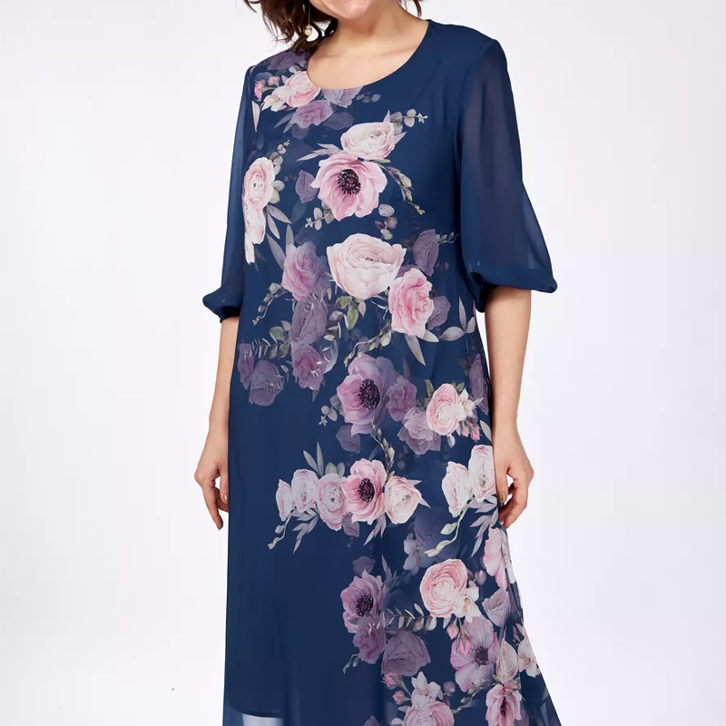 Elegantní šifonové šaty s květinovým potiskem a kulatým výstřihem