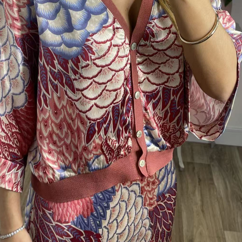 🏆🌸Dvoudílná sada pro dámy: top s výstřihem do V a dlouhá sukně