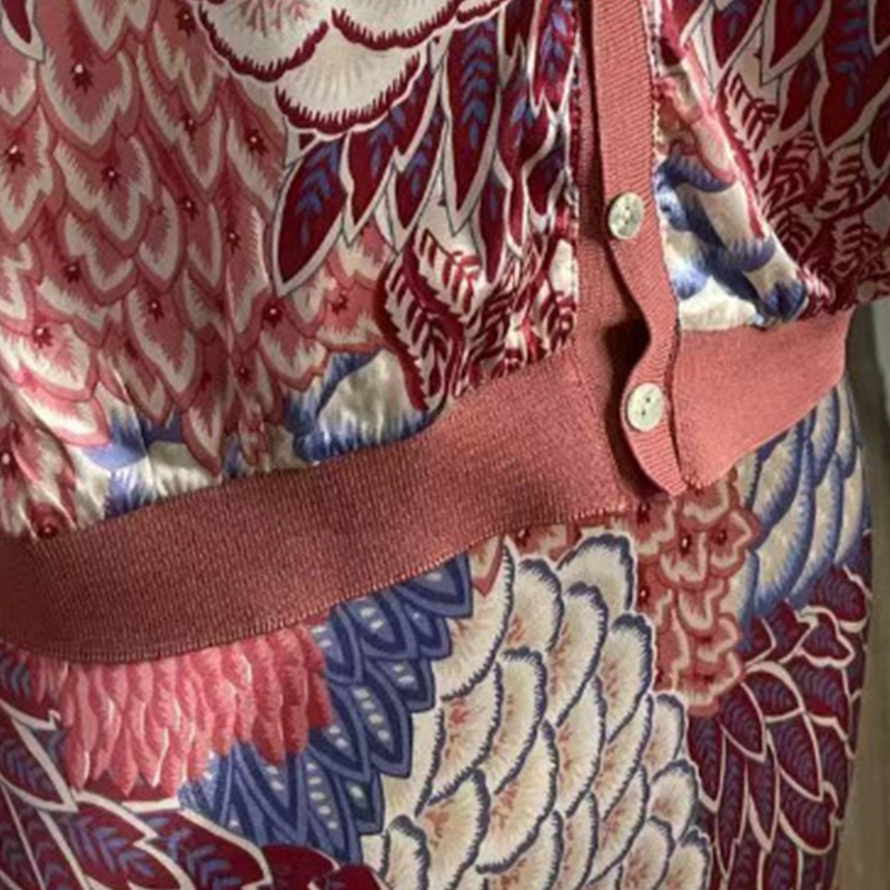 🏆🌸Dvoudílná sada pro dámy: top s výstřihem do V a dlouhá sukně