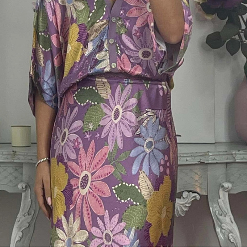 🏆🌸Dvoudílná sada pro dámy: top s výstřihem do V a dlouhá sukně