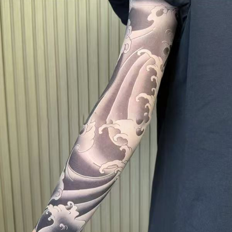 🔥Nový trend ❤️‍🔥 Ultratenké rukávy s tetovacím vzorem