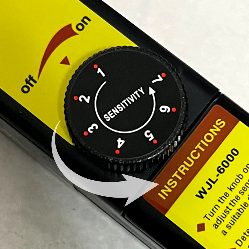 Multifunkční halogenový detektor úniků pro automobily