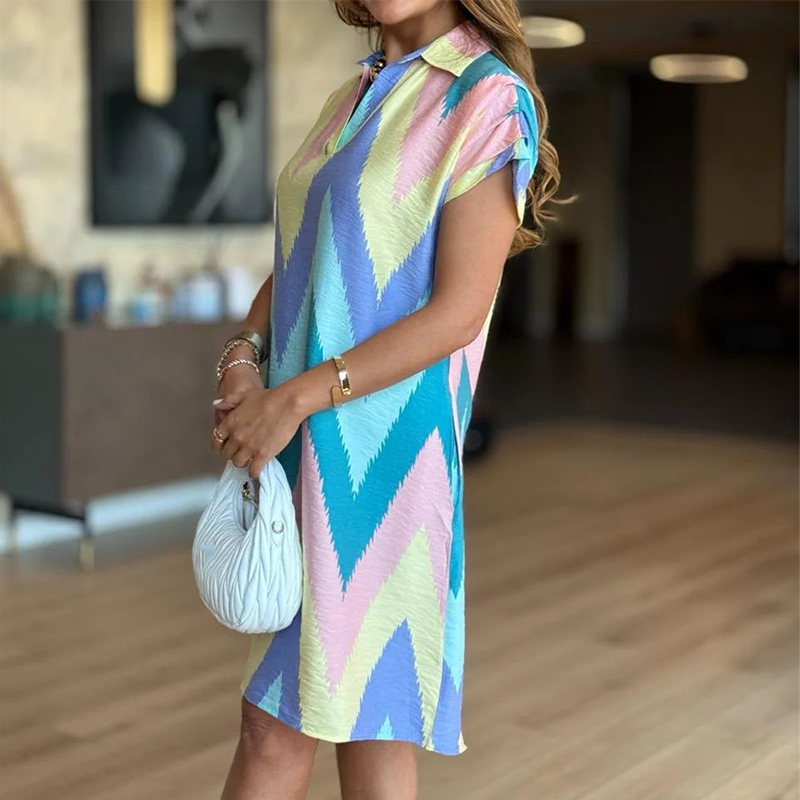 Krásné dámské šaty s potiskem a volným střihem