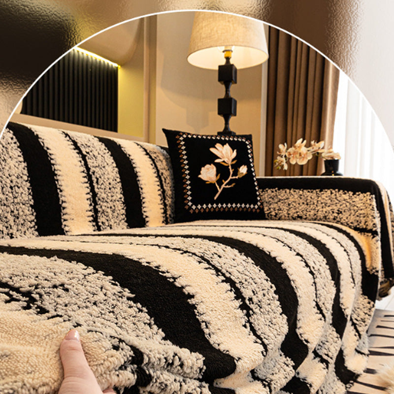 Měkký, protiskluzový plyšový potah na pohovku