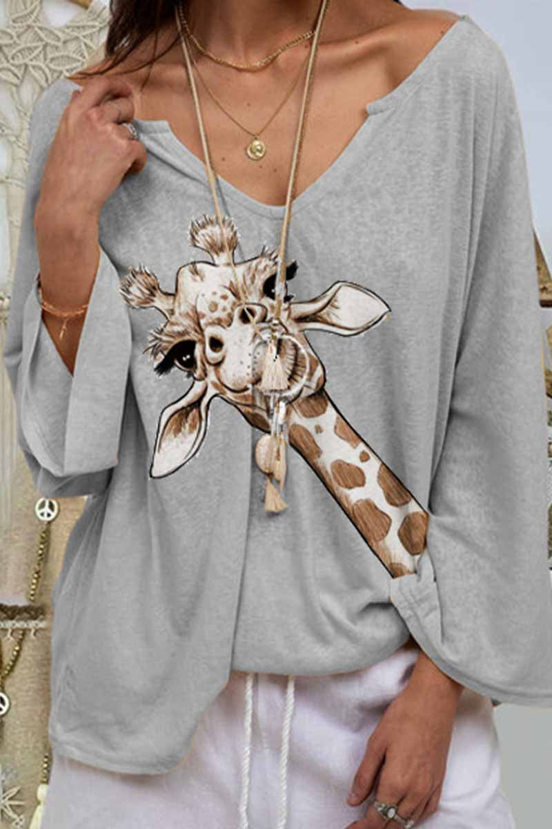 Dámské volné tričko s roztomilým zvířecím potiskem s výstřihem do V