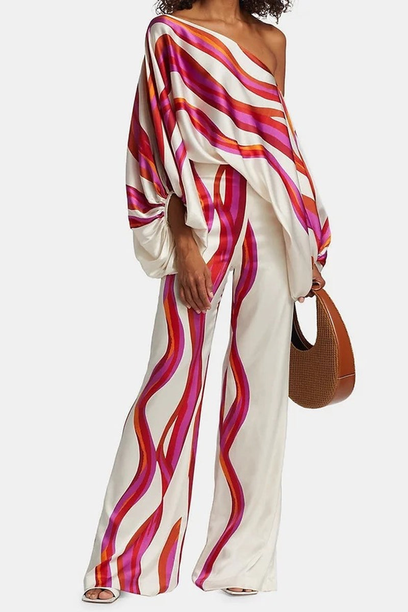 Dámský ležérní dvoudílný oblek s širokými nohavicemi v temperamentu