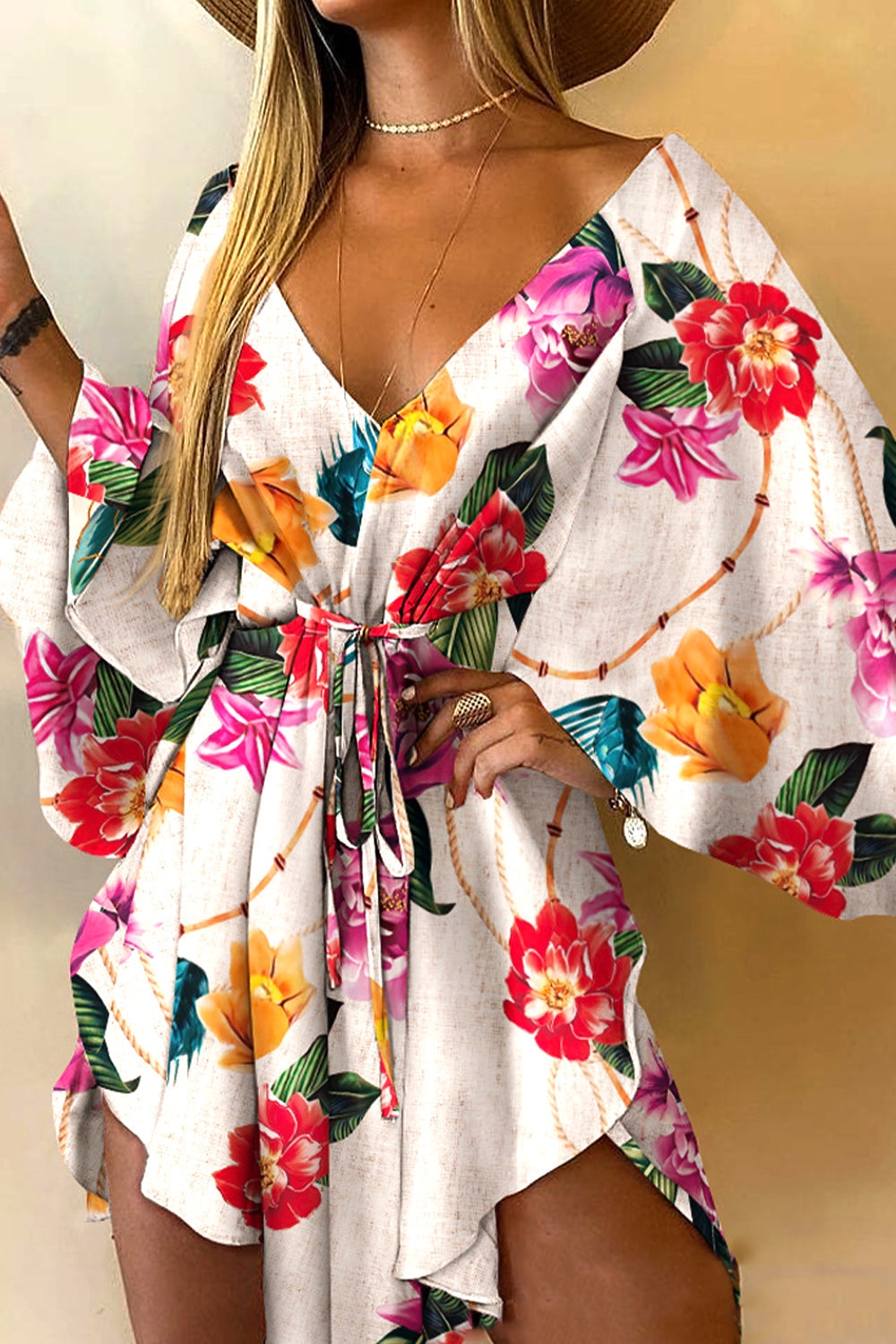 Dámské nepravidelné šaty s výstřihem do V s potiskem