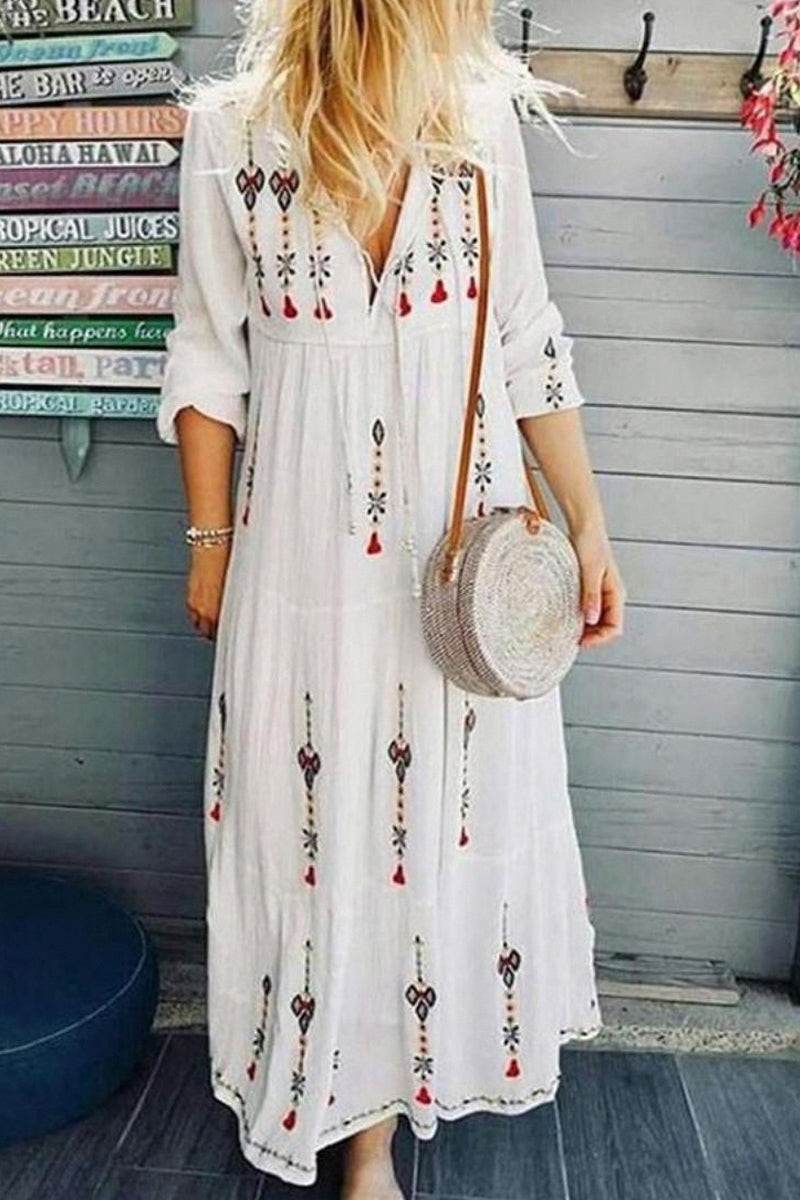 Dámské maxi šaty s vícebarevným potiskem s výstřihem do V