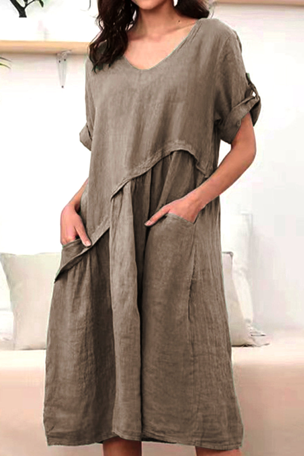 Dámské plátěné šaty s výstřihem do V s krátkým rukávem