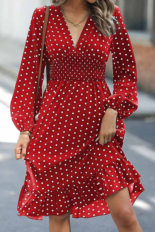 Dámské retro puntíkované mini šaty s dlouhým rukávem a výstřihem do V