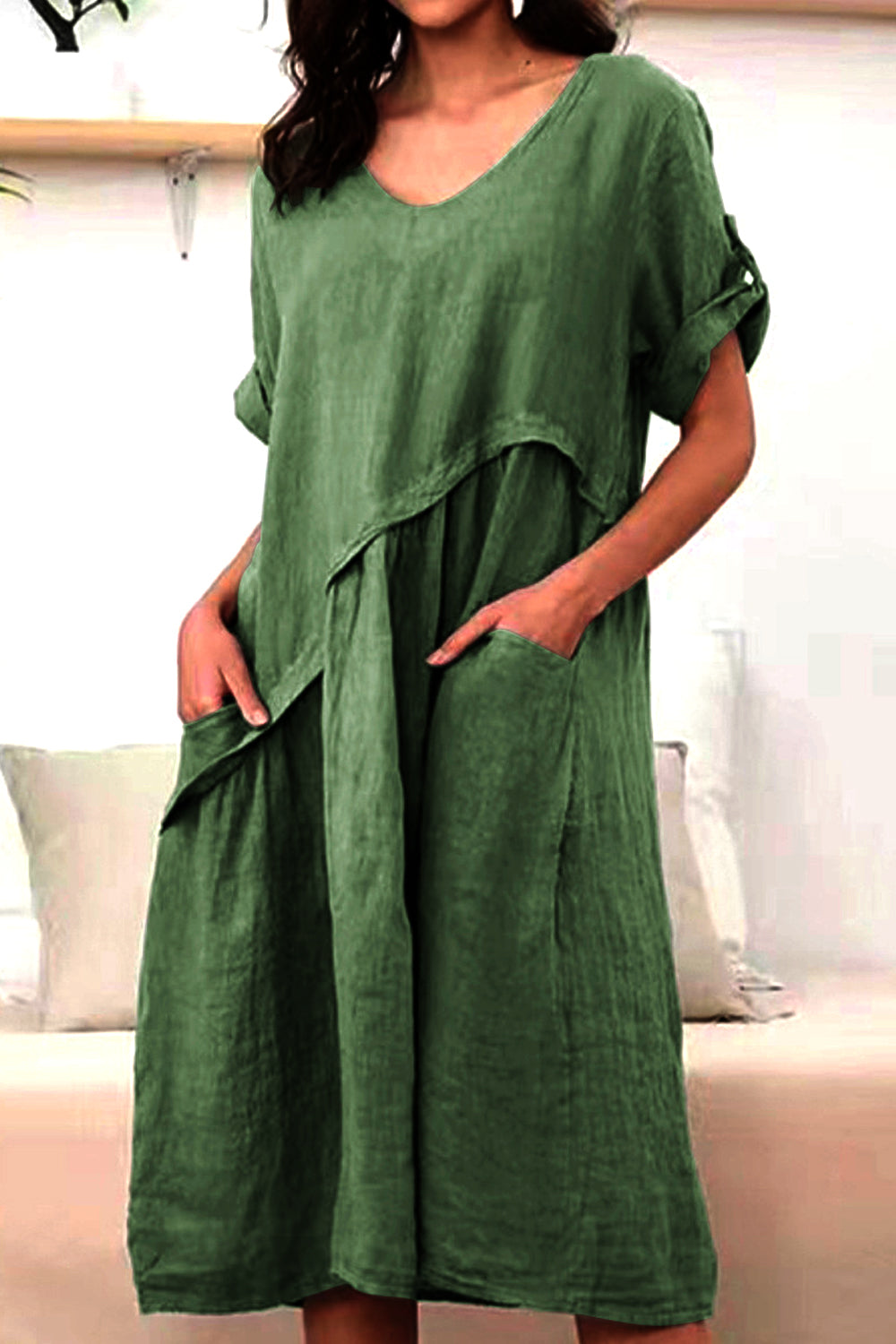 Dámské plátěné šaty s výstřihem do V s krátkým rukávem