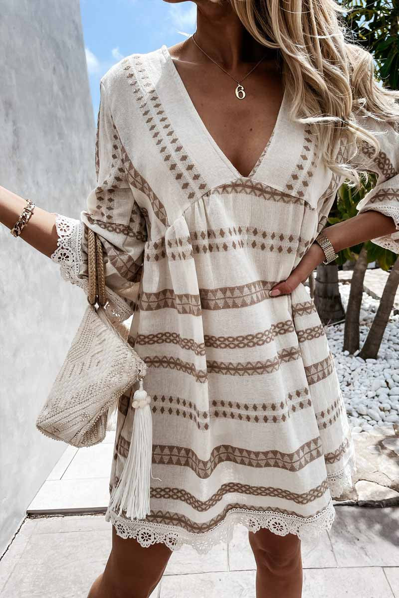 Dámské minišaty s výstřihem do V a 3/4 rukávem Boho mřížka s krajkou